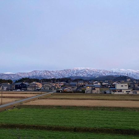 Kintarou Onsen Hotel Uozu Eksteriør billede
