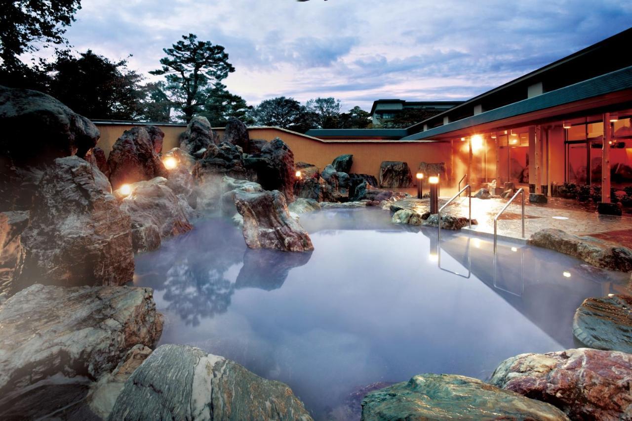 Kintarou Onsen Hotel Uozu Eksteriør billede