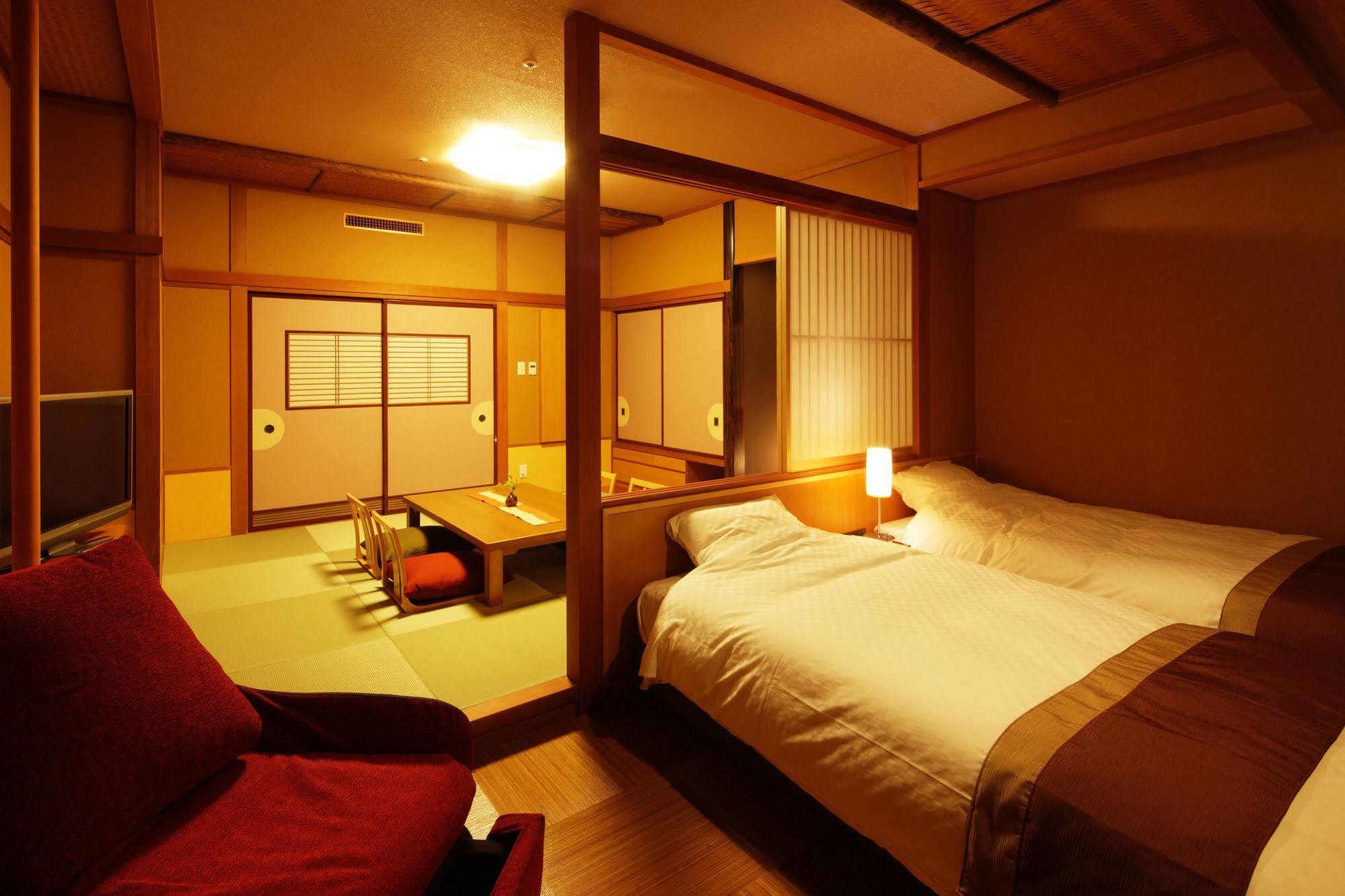 Kintarou Onsen Hotel Uozu Eksteriør billede