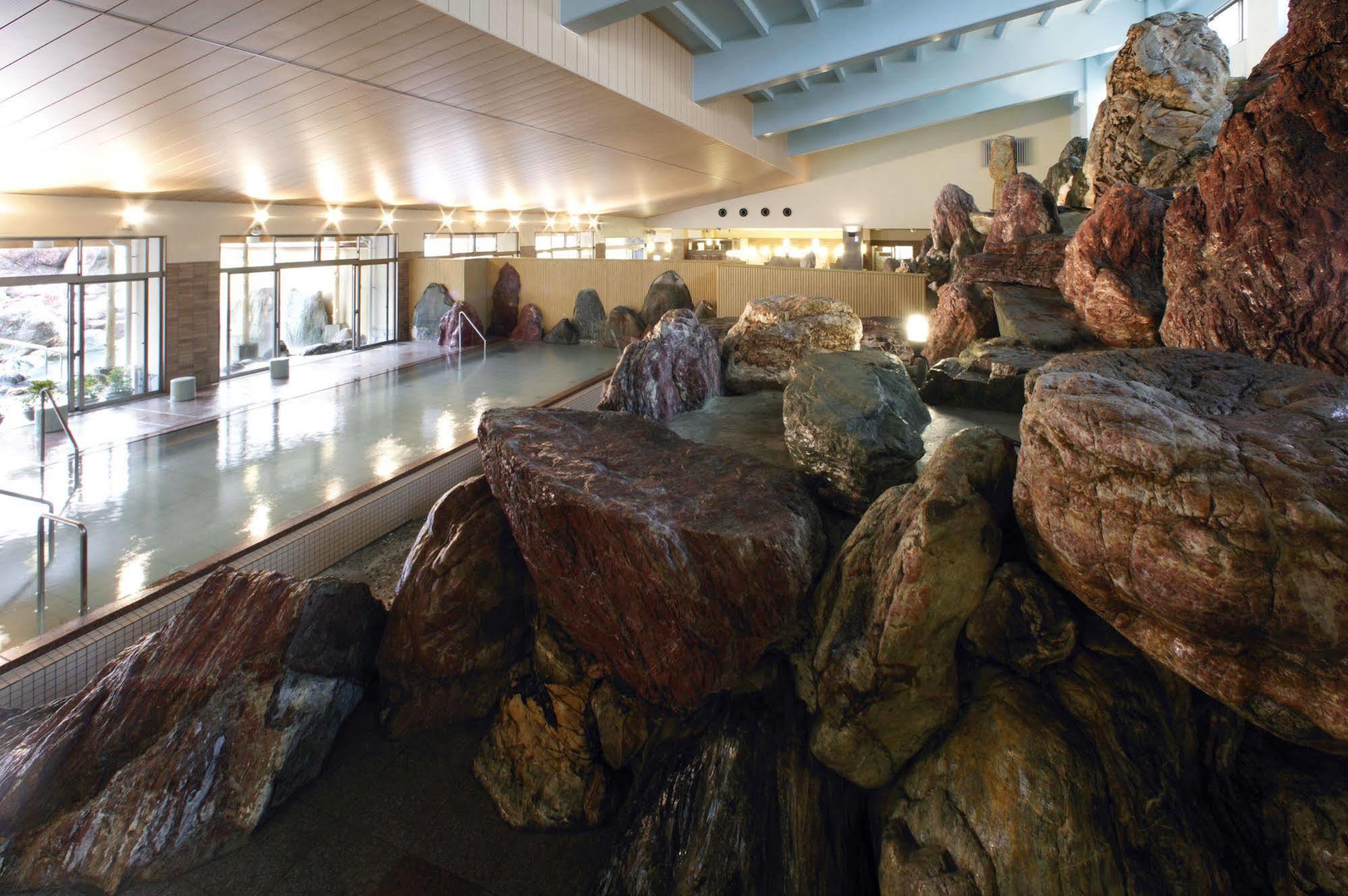 Kintarou Onsen Hotel Uozu Eksteriør billede